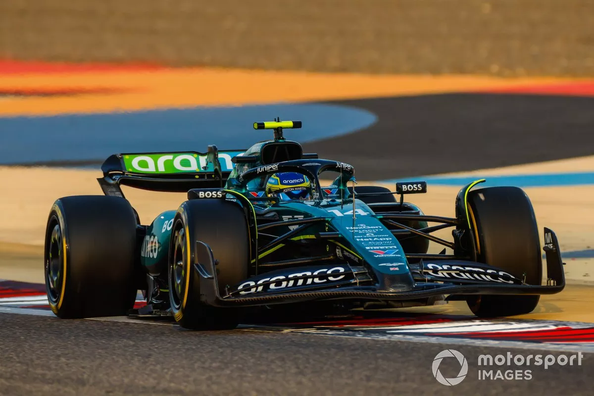 fernando-alonso-aston-martin-a.webp