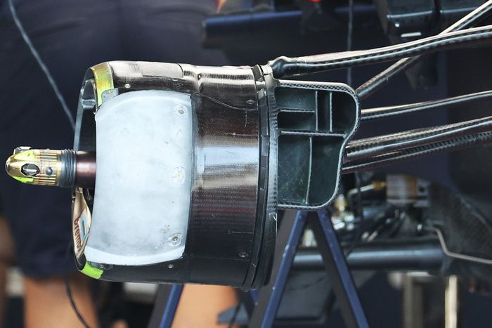 Detalle del conducto de freno del Red Bull Racing RB16B