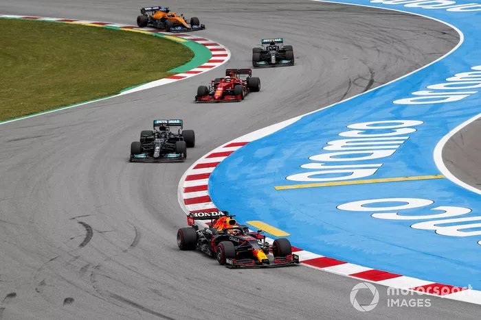 Max Verstappen, Red Bull Racing RB16B, Lewis Hamilton, Mercedes W12, Charles Leclerc, Ferrari SF21, Valtteri Bottas, Mercedes W12