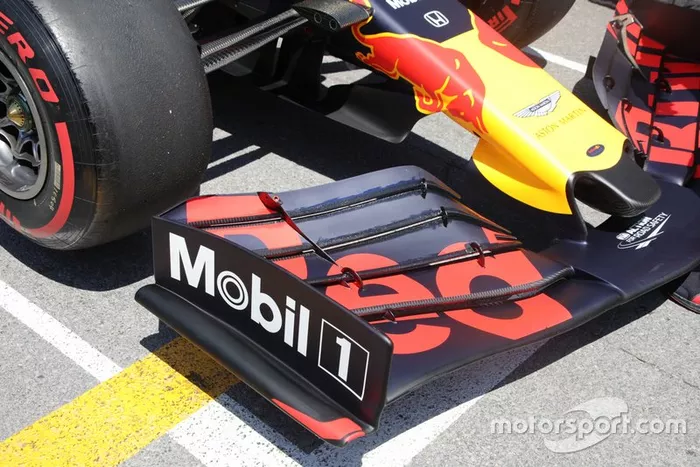 Red Bull Racing, front wing detail