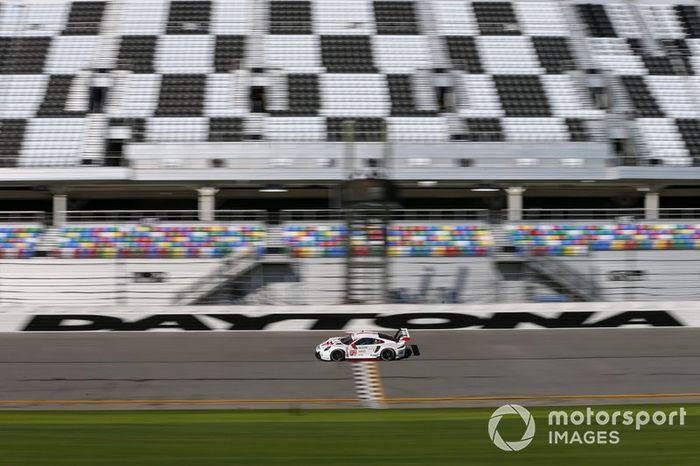 #911 Porsche GT Team Porsche 911 RSR - 19, GTLM: Matt Campbell, Nick Tandy, Frederic Makowiecki