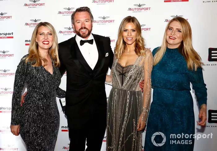 Ospiti arrivano sul red carpet