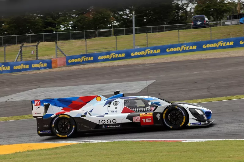 #15 BMW M Team WRT BMW M Hybrid V8: Dries Vanthoor, Raffaele Marciello, Marco Wittmann