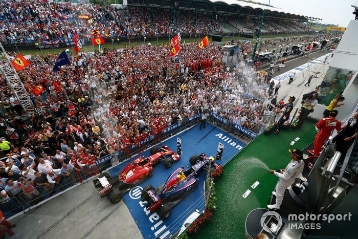 Lewis Hamilton - en el GP de Hungría de 2014 (3º tras desobeceder a Mercedes sobre Rosberg)