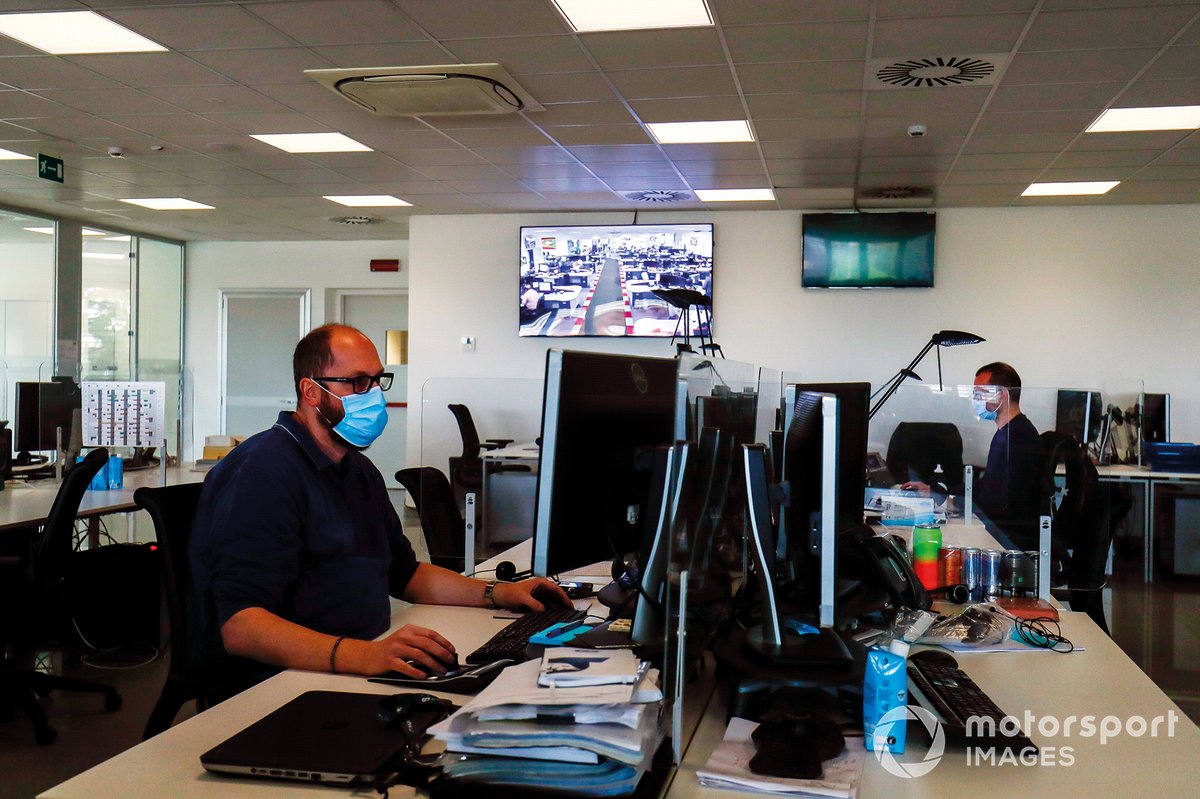 AlphaTauri has full design autonomy from the sister Red Bull operation, although they work together too