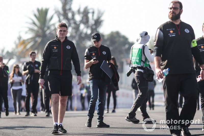 Oliver Rowland, Nissan e.Dams and Sébastien Buemi, Nissan e.Dams on a track walk with their team