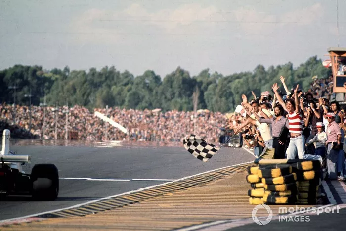 Carlos Reutemann, Brabham BT44B