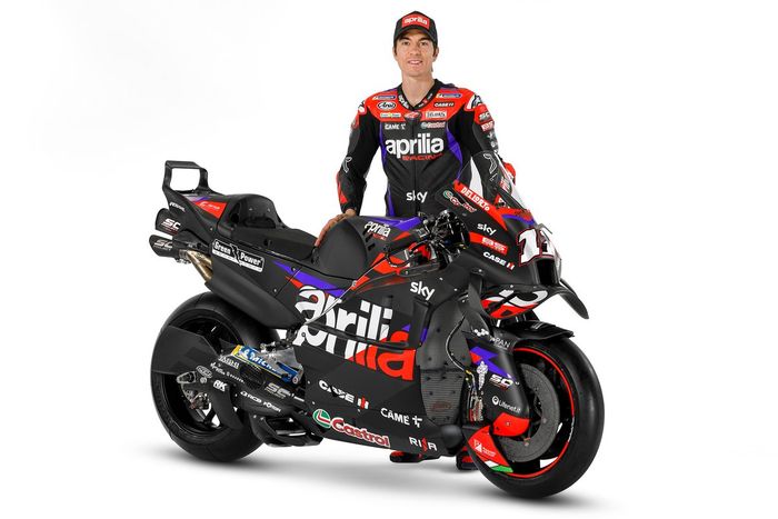 Maverick Vinales, Aprilia Racing