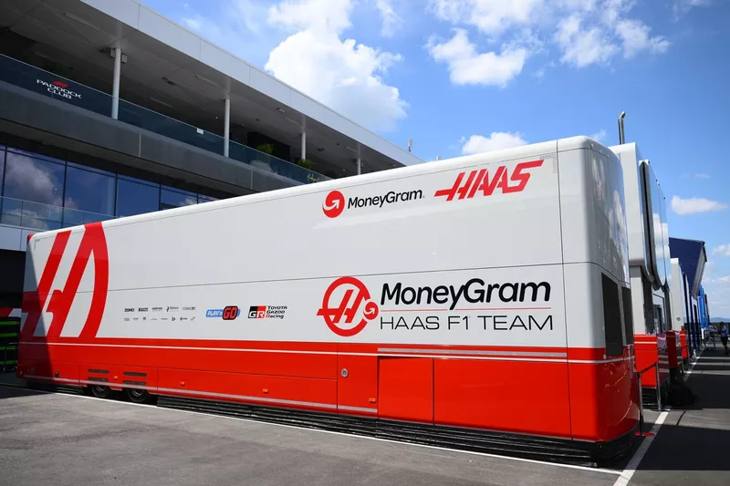 Le camping-car Haas F1