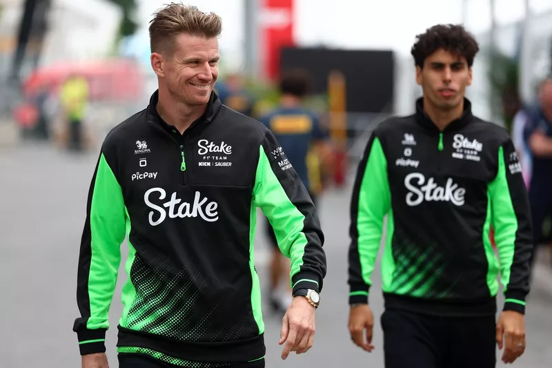 Nico Hulkenberg, Sauber, Gabriel Bortoleto, Sauber