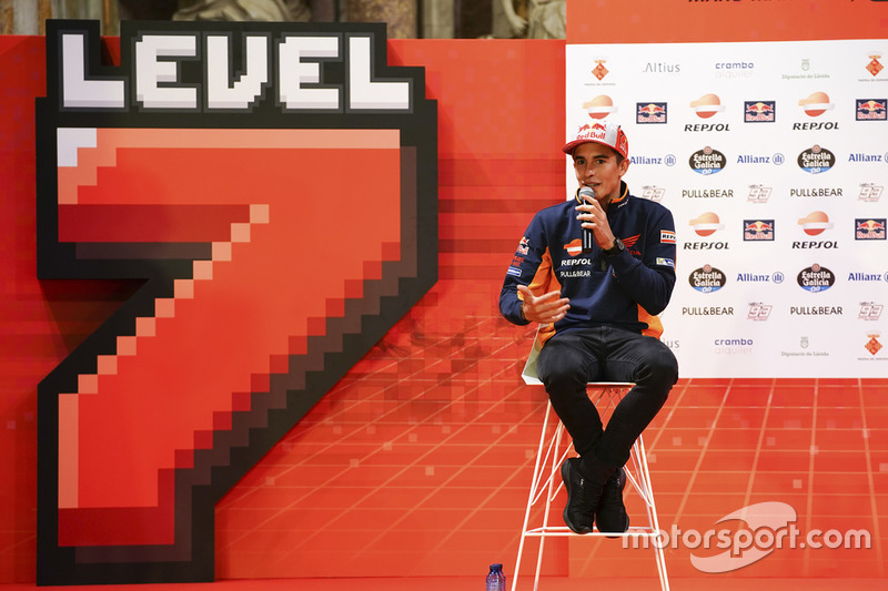 Marc Márquez, Repsol Honda Team, fête son cinquième titre MotoGP à Cervera