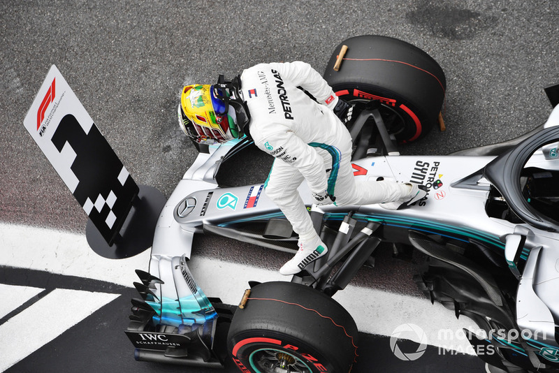 Lewis Hamilton, Mercedes AMG F1 celebrates Pole Position in parc ferme 