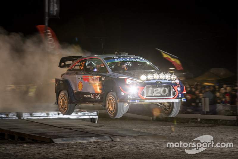 Тьерри Невилль и Николя Жильсуль, Hyundai i20 Coupe WRC