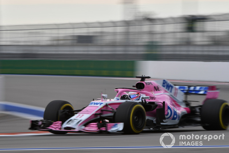 8: Sergio Perez, Racing Point Force India VJM11, 1'33.563