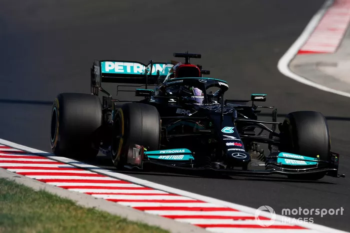 Lewis Hamilton, Mercedes W12