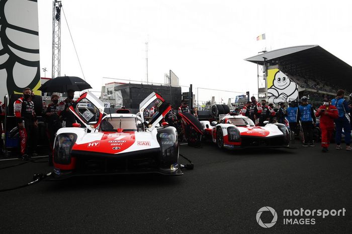 #7 Toyota Gazoo Racing Toyota GR010 - Hybrid Hypercar, Mike Conway, Kamui Kobayashi, José María López,  #8 Toyota Gazoo Racing Toyota GR010 - Hybrid Hypercar, Sebastien Buemi, Kazuki Nakajima, Brendon Hartley 
