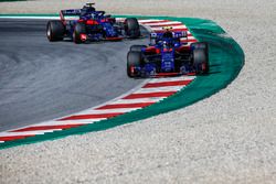 Pierre Gasly, Scuderia Toro Rosso STR13 and Brendon Hartley, Scuderia Toro Rosso STR13