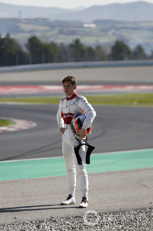 Charles Leclerc, Alfa Romeo Sauber F1 Team walks in after crashing