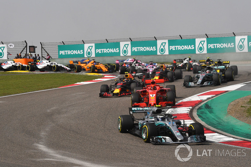 Valtteri Bottas, Mercedes-AMG F1 W09 EQ Power au départ