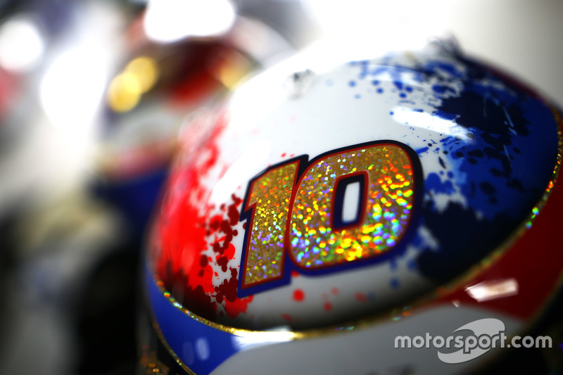 The helmet of Pierre Gasly, Toro Rosso