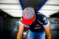 Карлос Сайнс-мл., Scuderia Toro Rosso