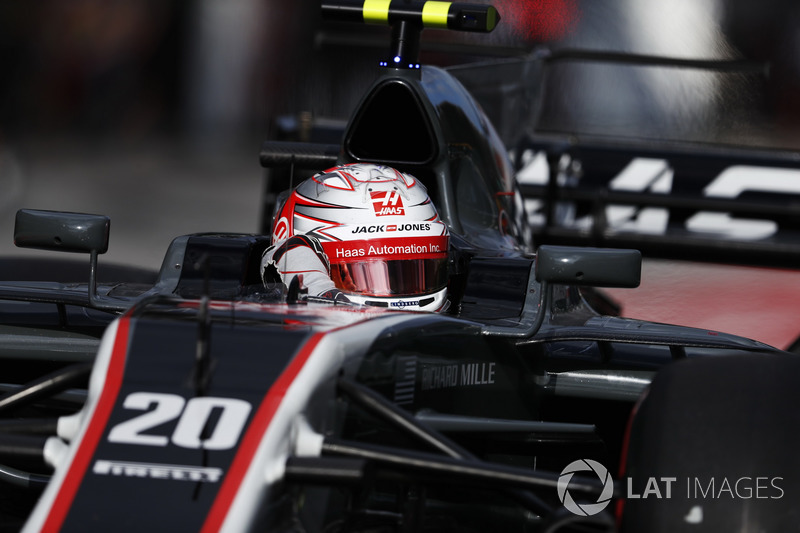 O melhor resultado de Kevin Magnussen em Suzuka foi a sétima posição em 2015