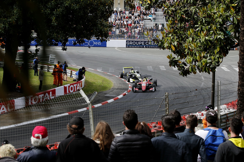 Pau - Course 2