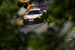 #912 Porsche Team North America Porsche 911 RSR: Джанмарія Бруні, Лоранс Вантор