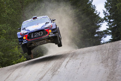 Thierry Neuville, Nicolas Gilsoul, Hyundai i20 WRC, Hyundai Motorsport