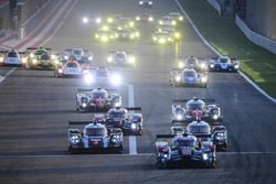 #8 Audi Sport Team Joest Audi R18: Лукас Ді Грассі, Лоік Дюваль, Олівер Джарвіс