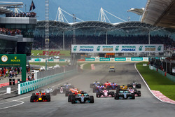 Lewis Hamilton, Mercedes-Benz F1 W08 mène au départ
