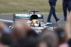 Lewis Hamilton, Mercedes AMG F1 W08, celebra