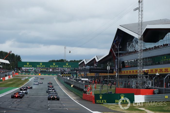 Inicio vuelta de formación