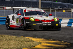 #911 Porsche Team North America, Porsche 911 RSR: Patrick Pilet, Dirk Werner