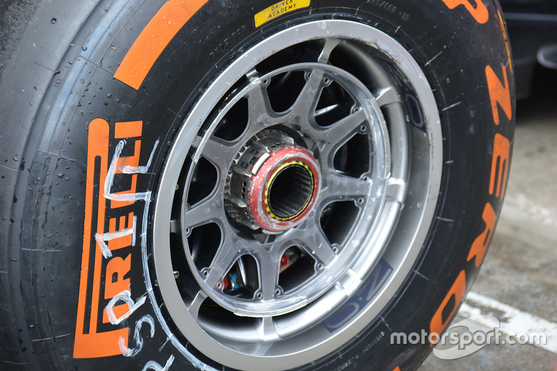 Pneu Pirelli