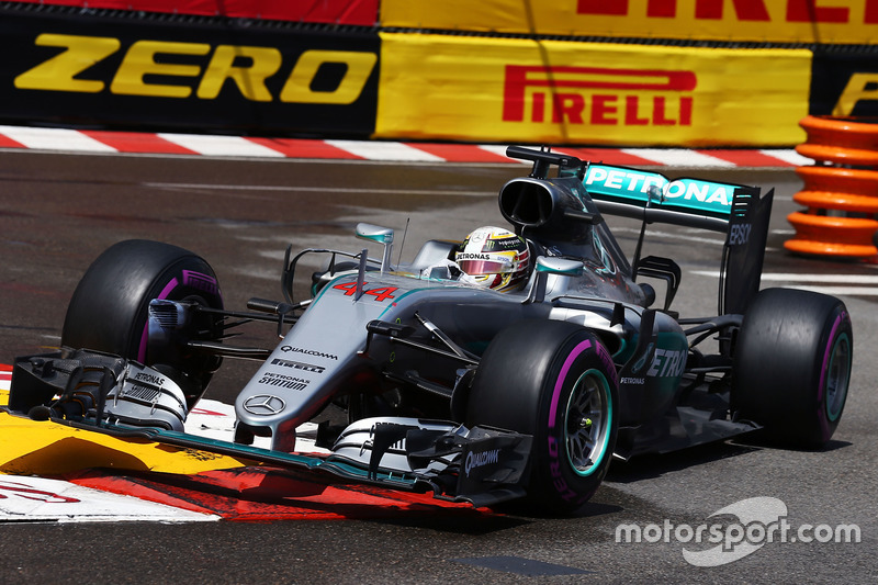 2016: Lewis Hamilton, Mercedes F1 W07 Hybrid