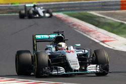 Lewis Hamilton, Mercedes AMG F1 W07 Hybrid