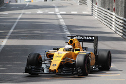 Кевін Мангусен, Renault Sport F1 Team RS16 блокування при гальмуванні