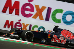 Даниил Квят, Scuderia Toro Rosso STR11
