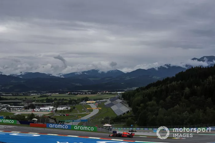 Max Verstappen, Red Bull Racing RB16, Lewis Hamilton, Mercedes F1 W11