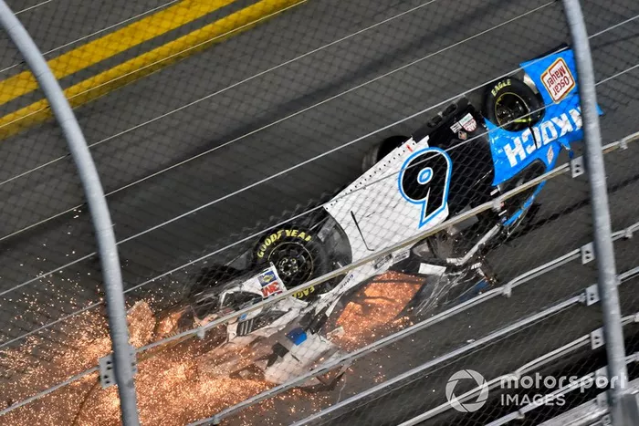 Acidente de Ryan Newman envolvendo Ryan Blaney e Corey LaJoie