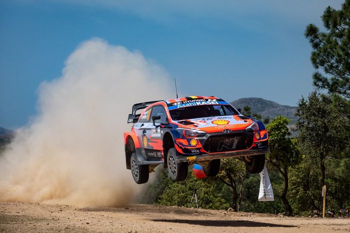 Thierry Neuville, Martijn Wydaeghe, Hyundai Motorsport Hyundai i20 Coupe WRC