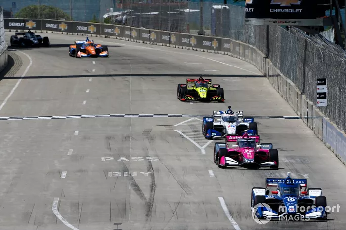 Alex Palou, Chip Ganassi Racing Honda, Alexander Rossi, Andretti Autosport Honda, Graham Rahal, Rahal Letterman Lanigan Racing Honda, Ed Jones, Dale Coyne Racing with Vasser Sullivan Honda