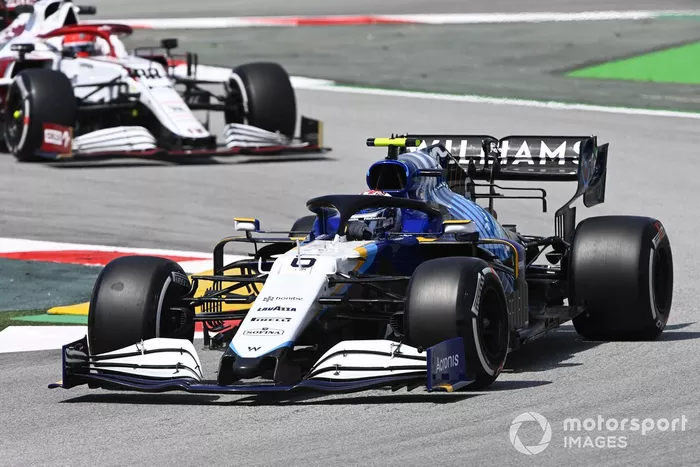 Nicholas Latifi, Williams FW43B, Antonio Giovinazzi, Alfa Romeo Racing C41