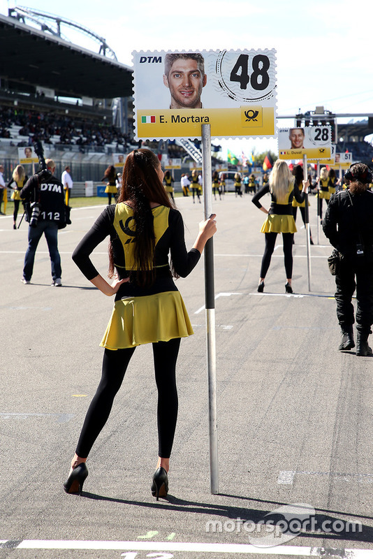 Grid girl of Edoardo Mortara, Mercedes-AMG Team HWA