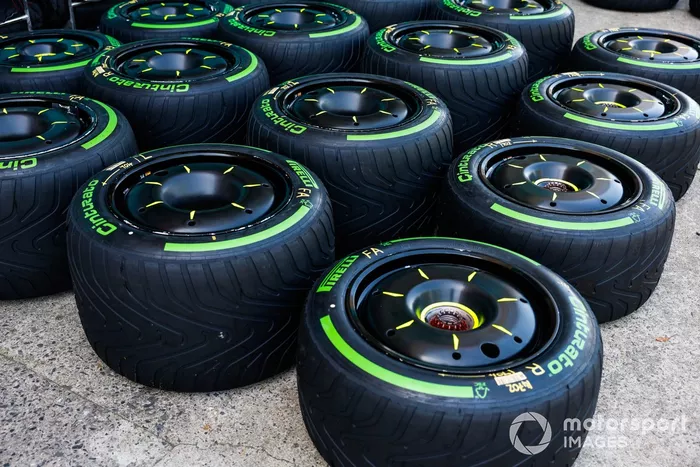 Pneus Pirelli