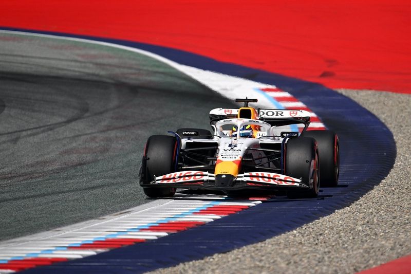 Isack Hadjar, Equipo Racing Bulls