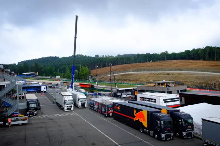 Paddock voorbereiding