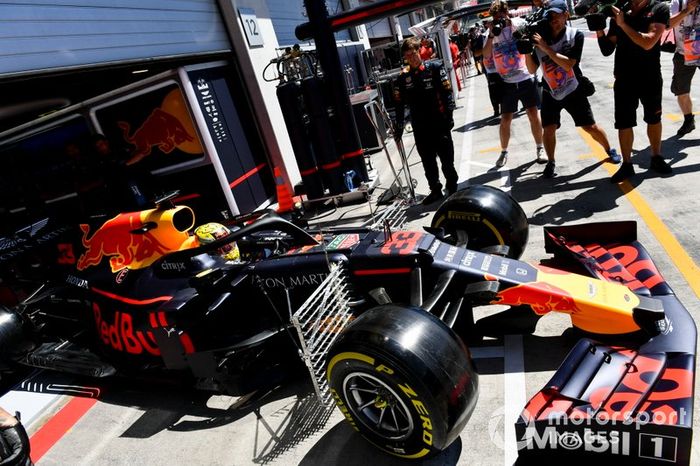 Max Verstappen, con sensores aerodinámicos en su Red Bull Racing RB15