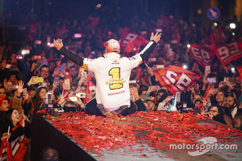 Il Campione 2018 Marc Márquez, Repsol Honda Team festeggia a Cervera